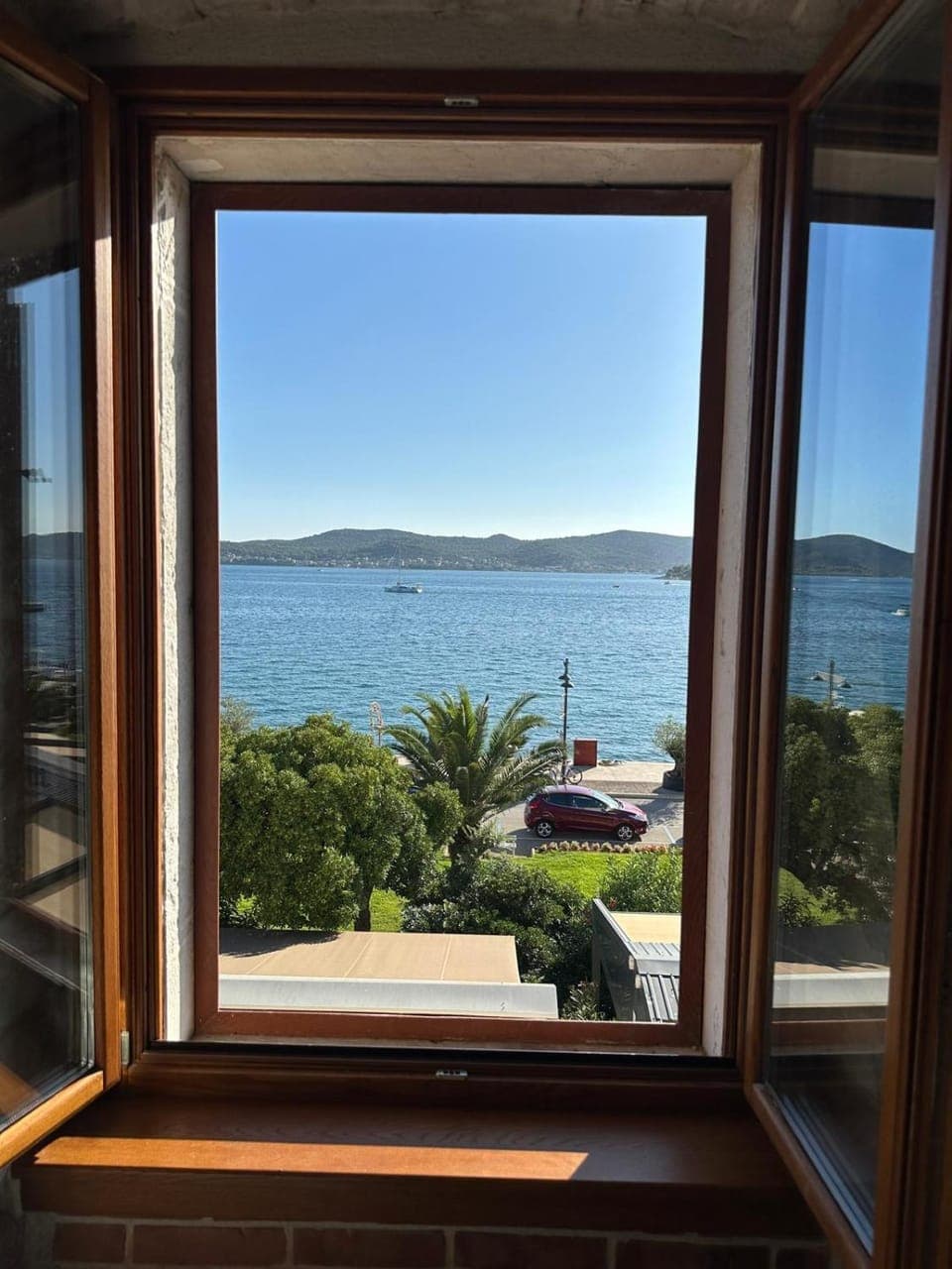 Property building, Sea view