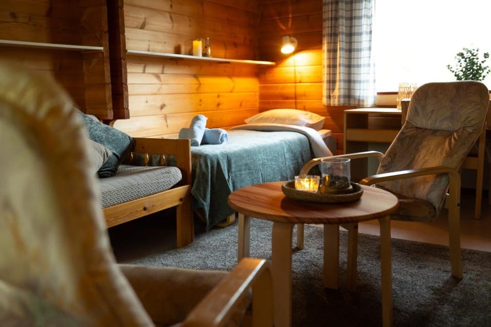Bed, TV and multimedia, Coffee/tea facilities, Photo of the whole room, Bedroom, Lake view, internet, towels