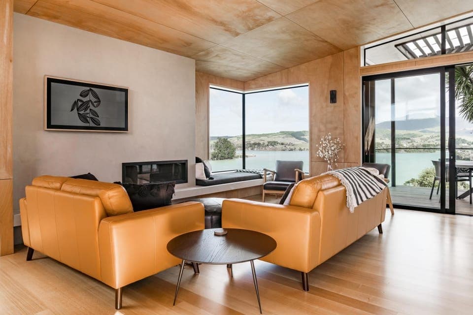 Living room, fireplace