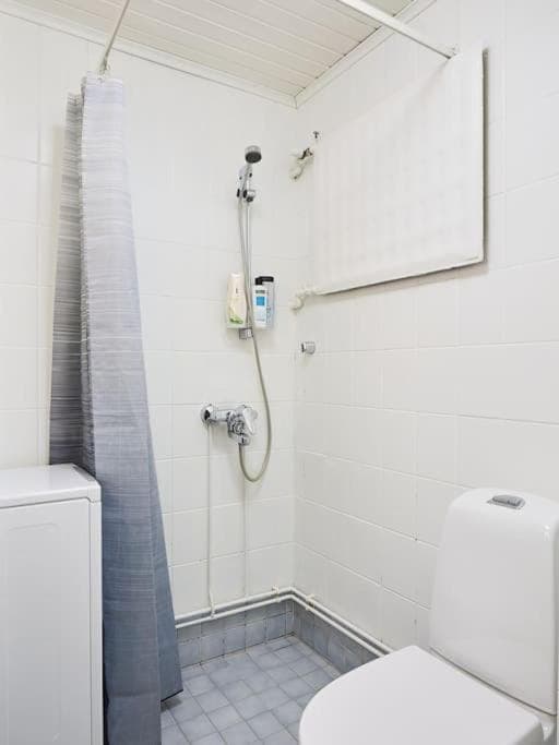 Shower, Toilet, Bathroom