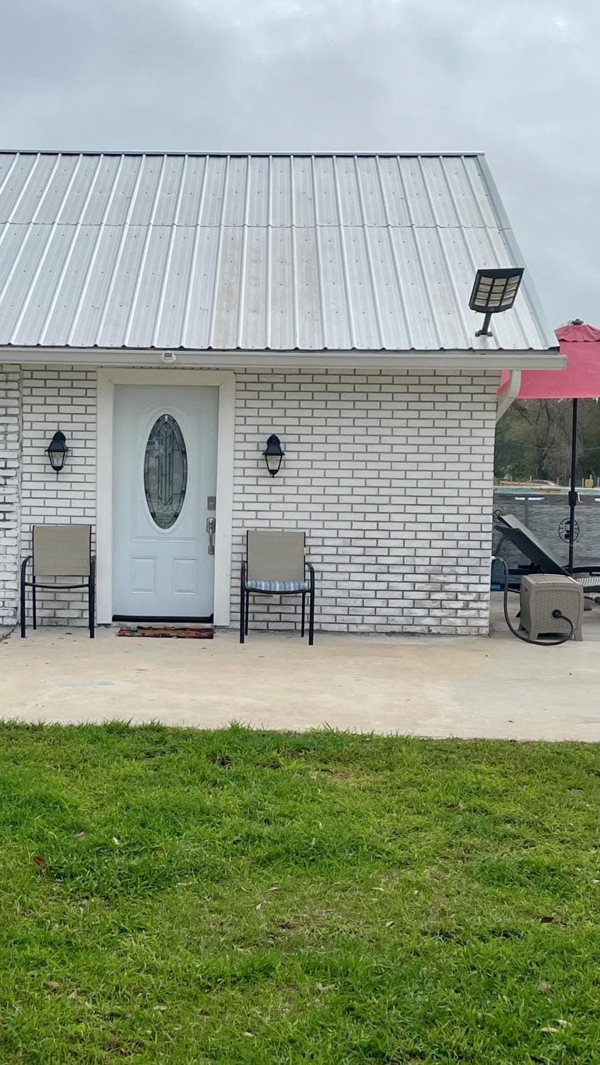 Studio B Apartment in Auburndale