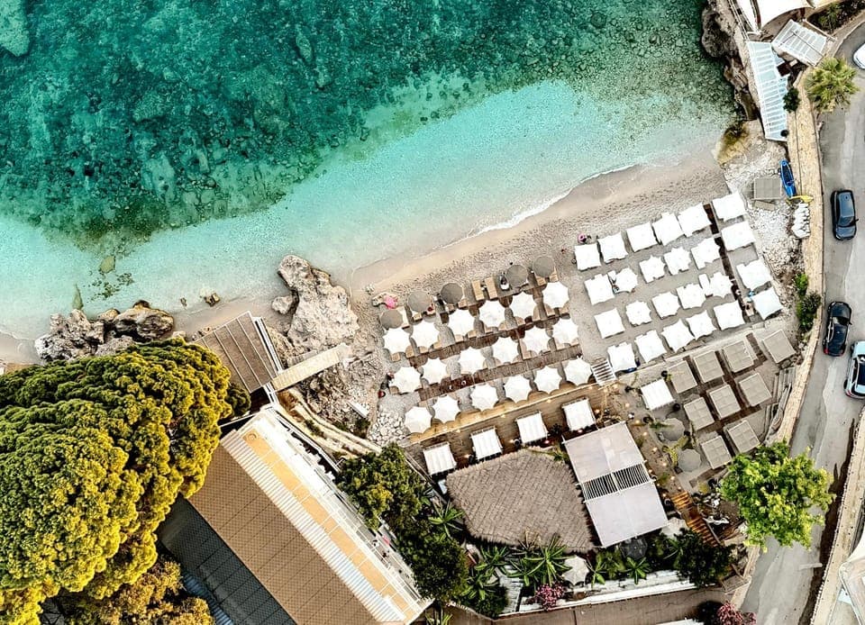 Day, Natural landscape, Bird's eye view, Balcony/Terrace, Beach, Sea view, Street view, Sunset