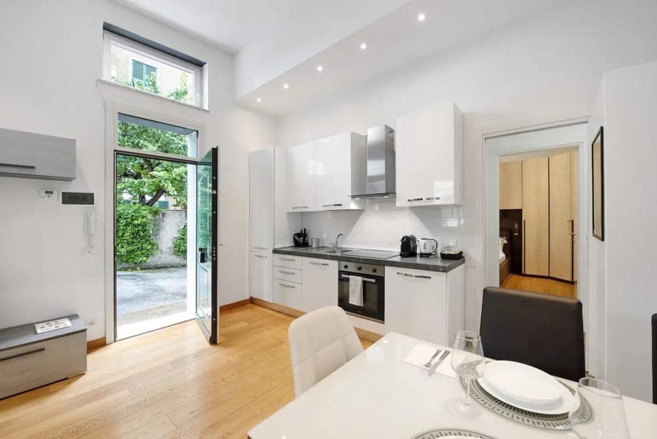 Spring, Day, Natural landscape, Garden, Garden, Kitchen or kitchenette, Living room, Seating area, Dining area, Garden view, Garden view, Parking, minibar, oven, stove