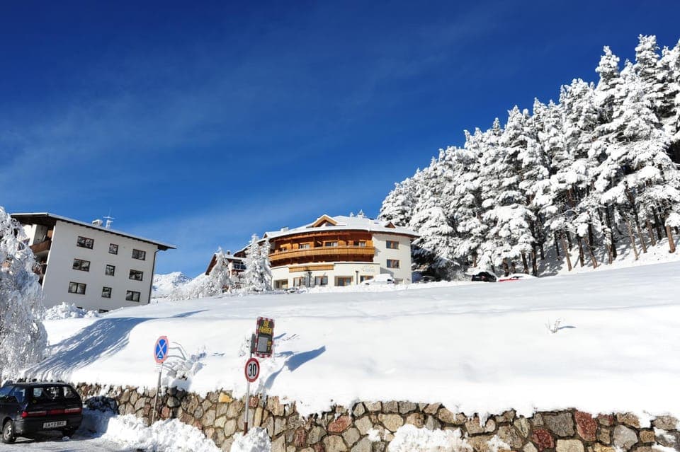 Property building, Winter