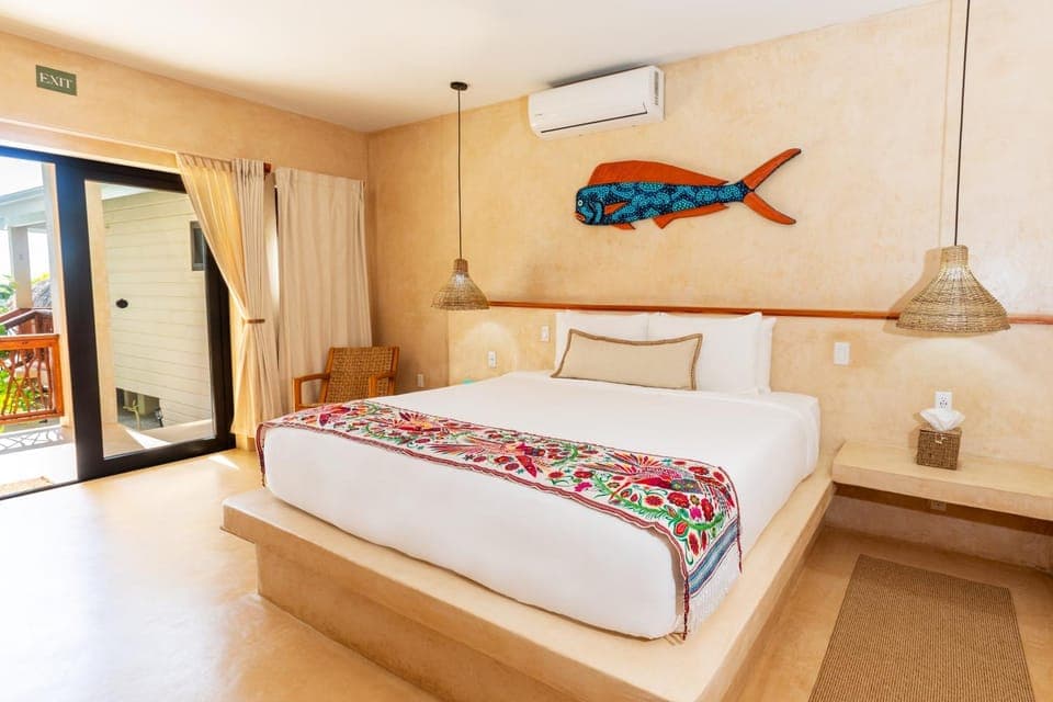 Bed, Bedroom, air conditioner