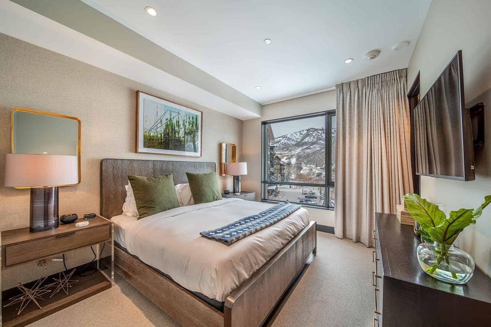 One Snowmass Residence Club 407 by Snowmass Mountain Lodging Apartment in Snowmass Village