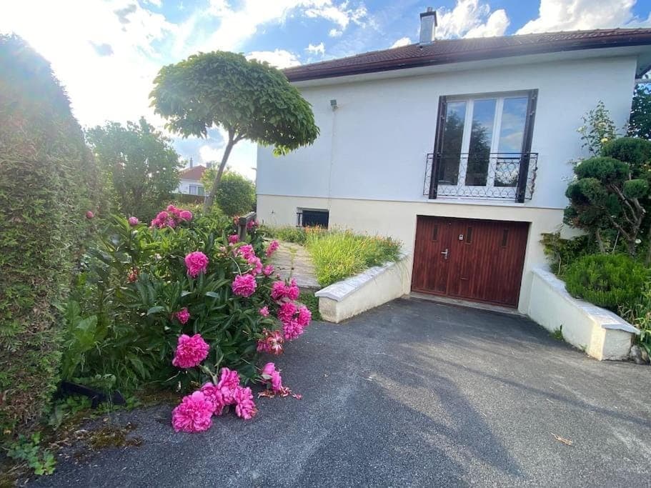 Inner courtyard view