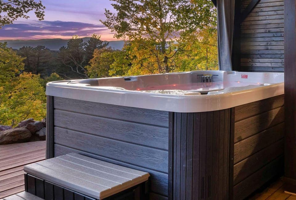 Natural landscape, Hot Tub, Hot Tub, Spa and wellness centre/facilities, Mountain view, Mountain view