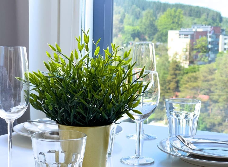 Day, Natural landscape, View (from property/room), Dining area