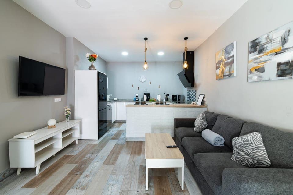 Communal lounge/ TV room, Living room