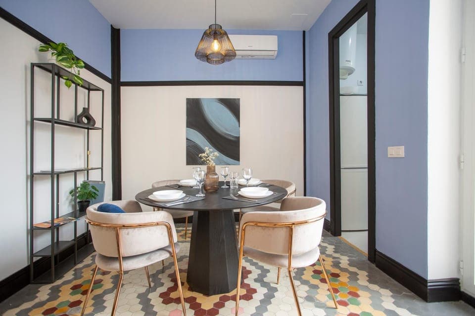 Living room, Dining area