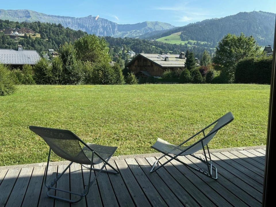 Garden, Balcony/Terrace, Mountain view