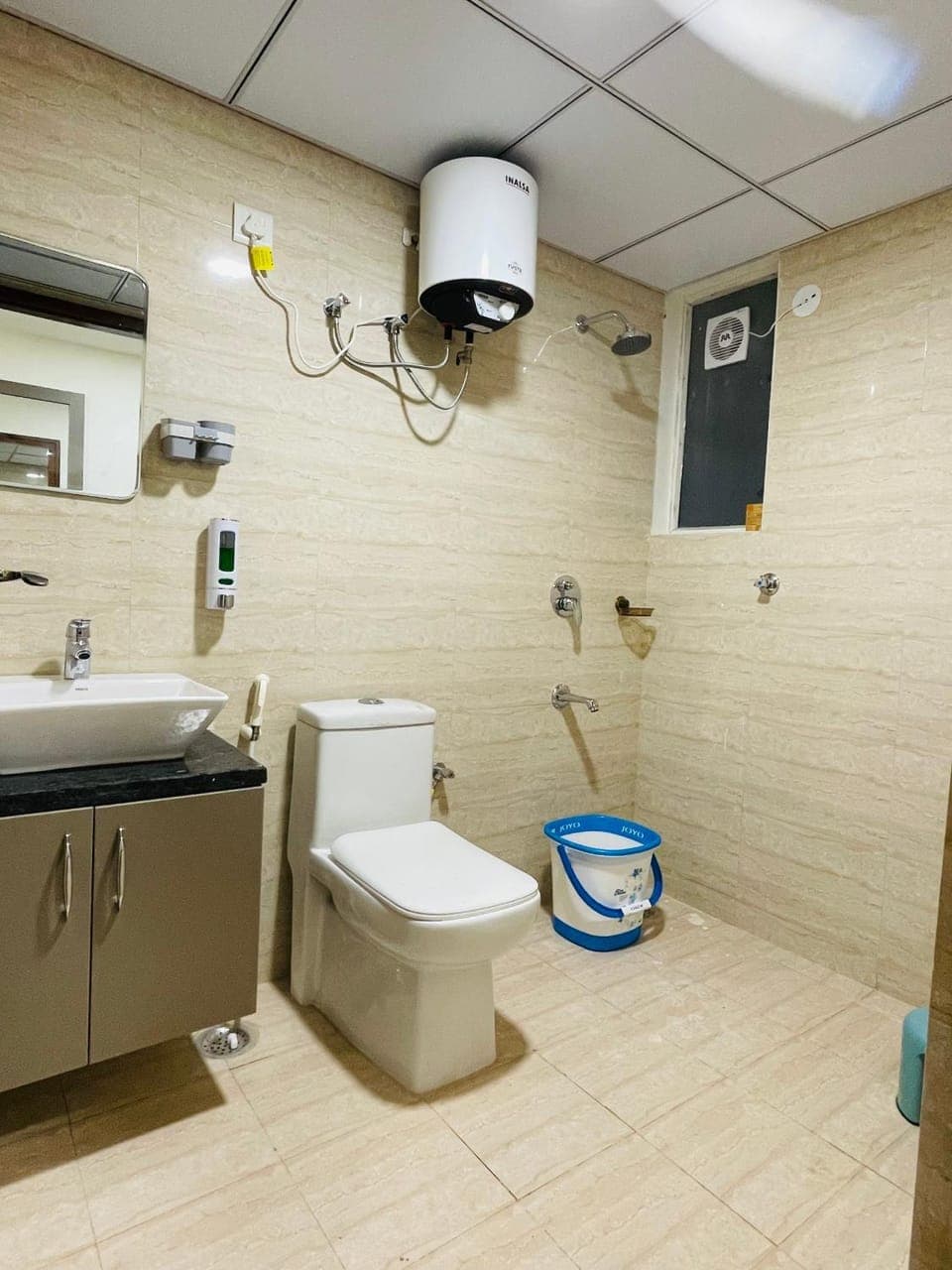 Shower, Toilet, Bathroom