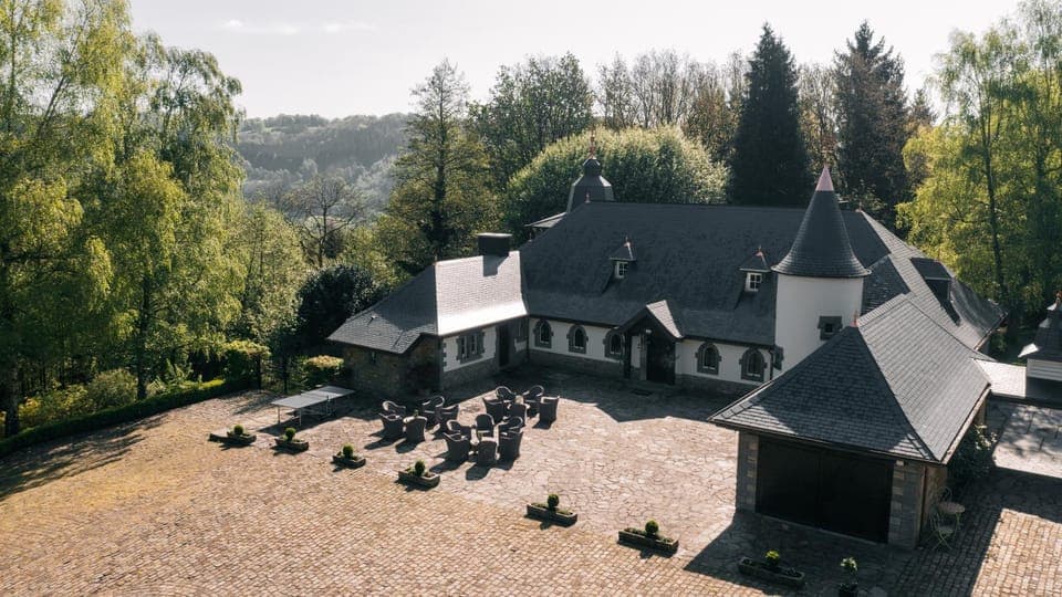 Property building, Balcony/Terrace