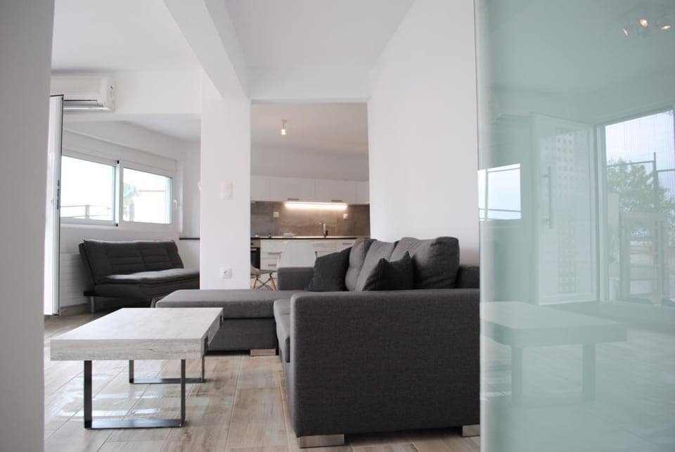 Living room, Seating area, Dining area