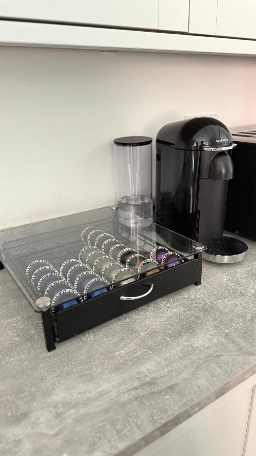 Coffee/tea facilities, Kitchen or kitchenette, kitchen, kitchen