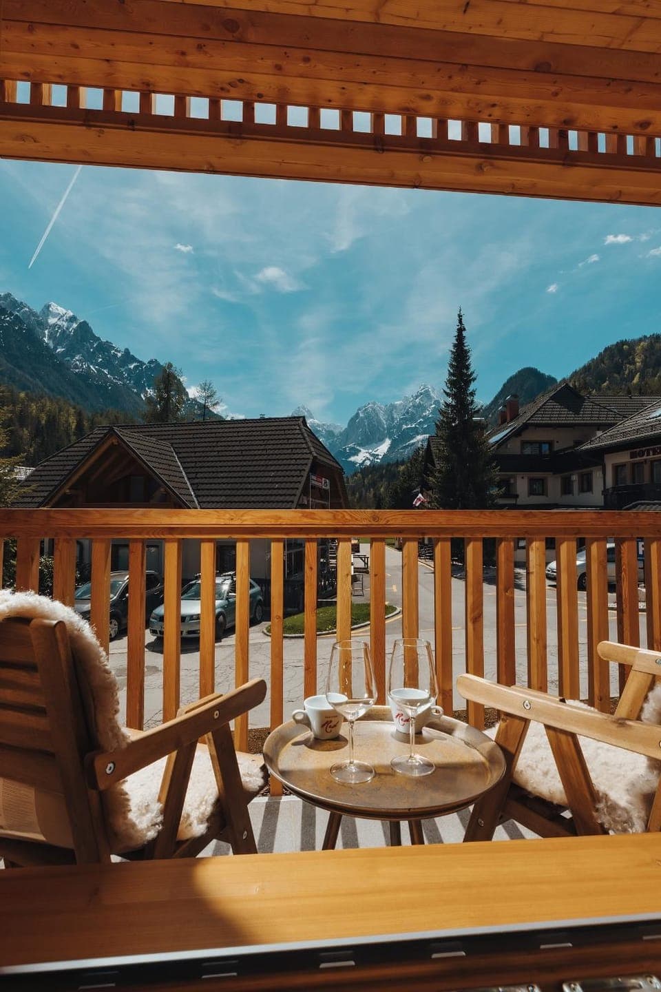 Day, Natural landscape, View (from property/room), Balcony/Terrace, Mountain view