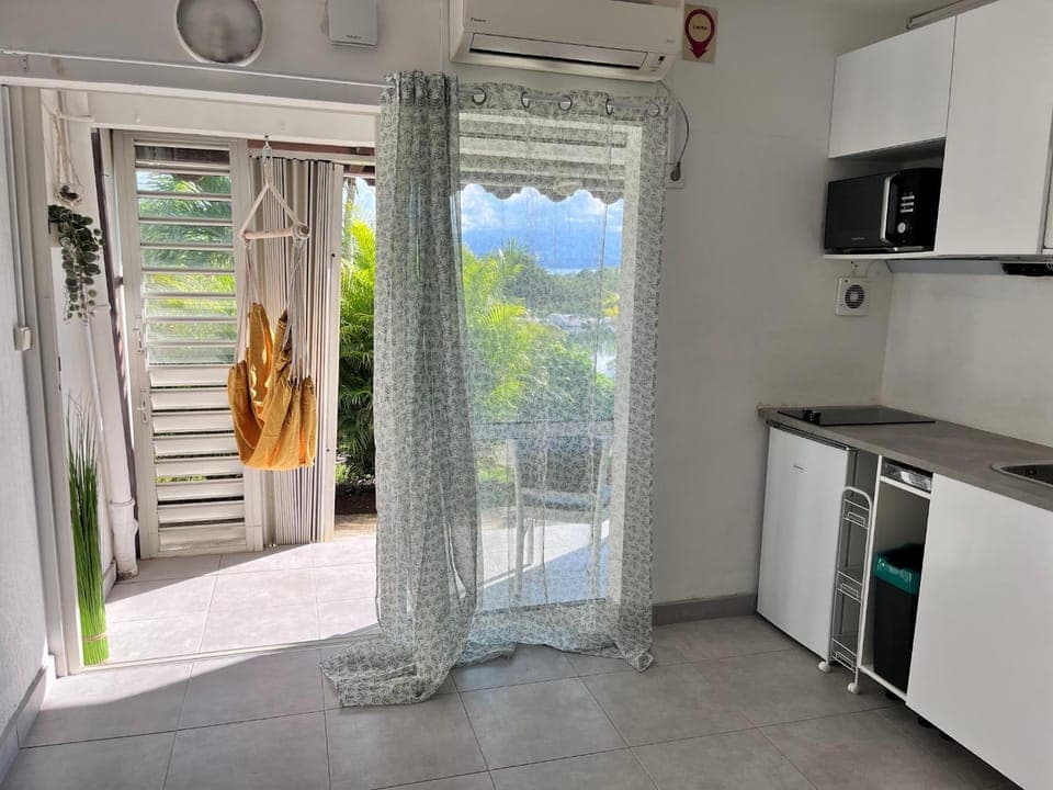 Patio, stove, air conditioner