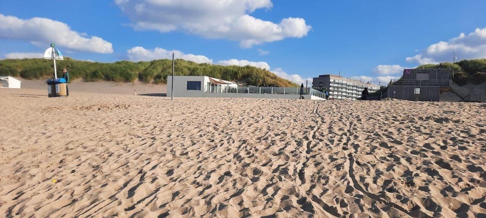 Property building, Beach