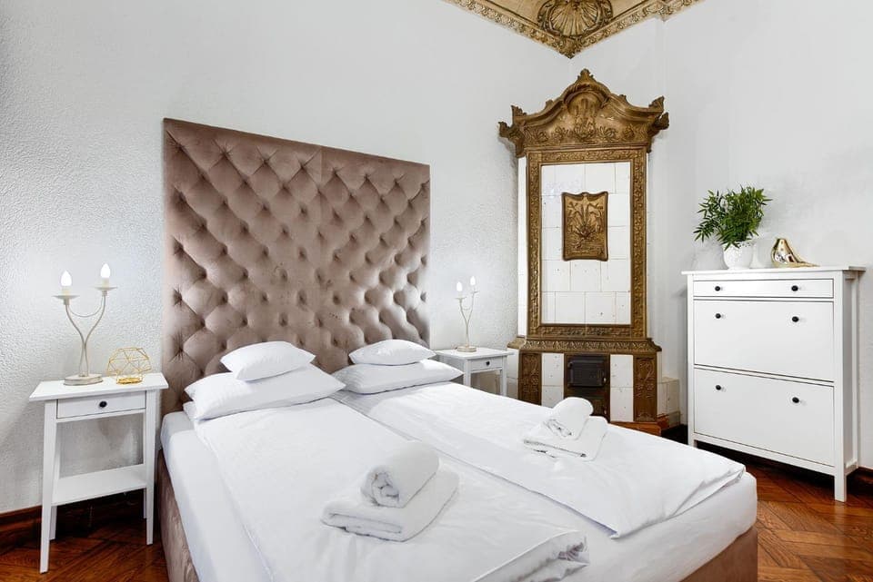 Bed, Photo of the whole room, Bedroom, wardrobe