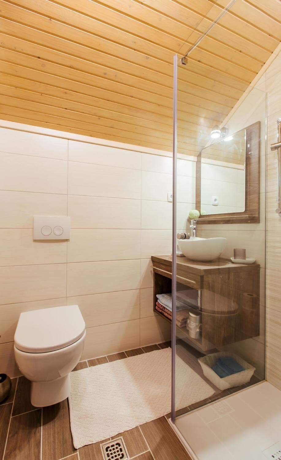 Toilet, Bathroom, towels