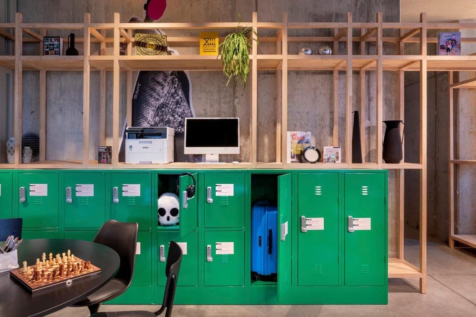 Lobby or reception, safe