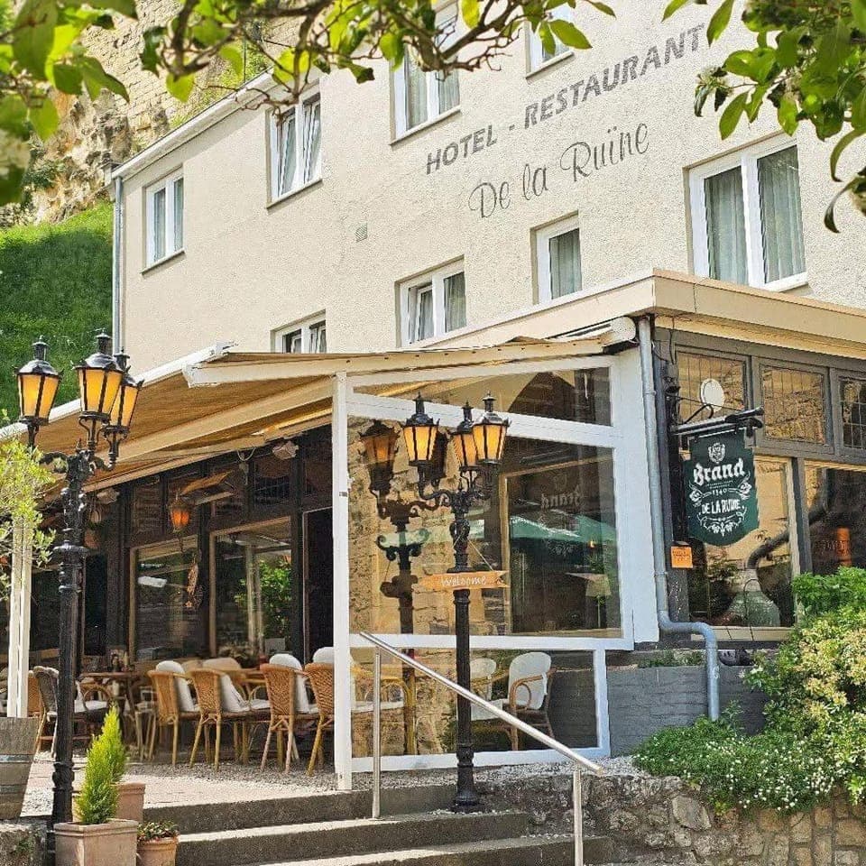 Property building, Location