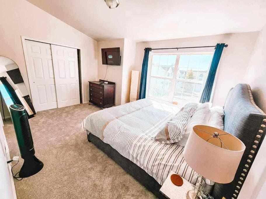 Palmer Lake near AF Academy Pet Friendly King Bed 4 TVs House in Palmer Lake