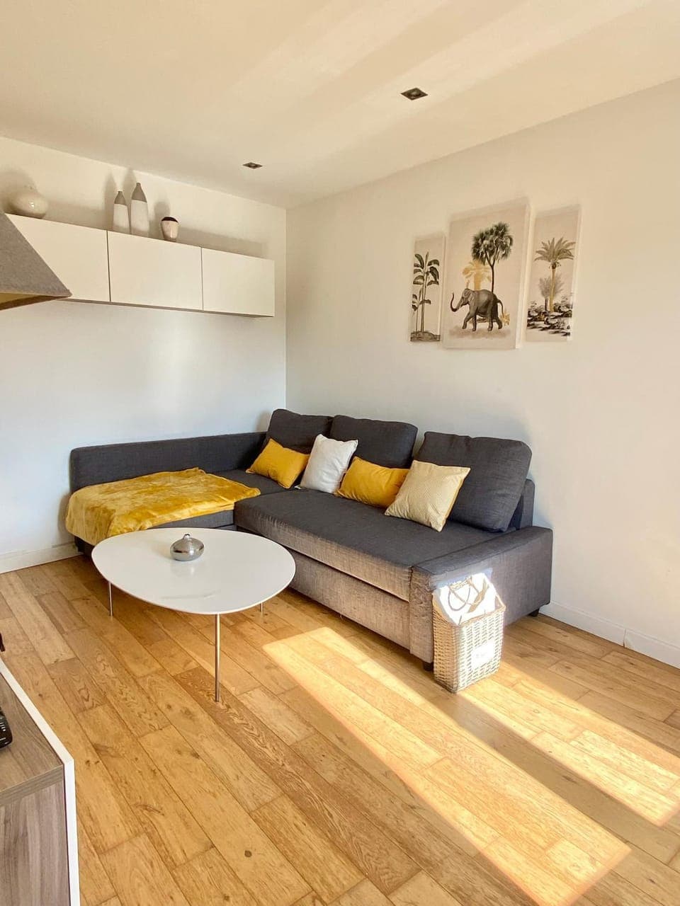 Communal lounge/ TV room, Living room, Lounge or bar, Seating area