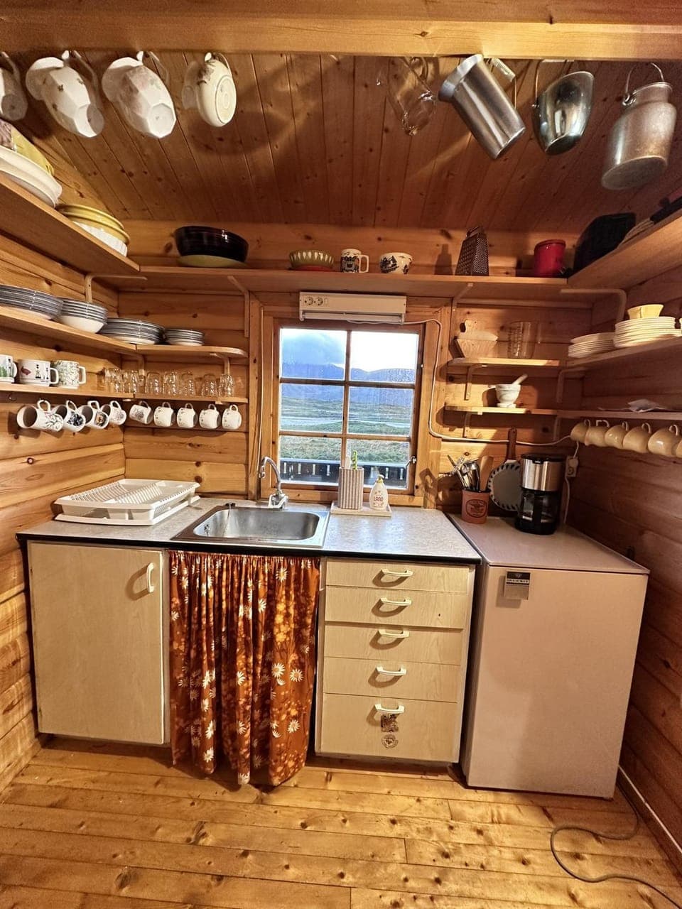 Coffee/tea facilities, Kitchen or kitchenette, kitchen