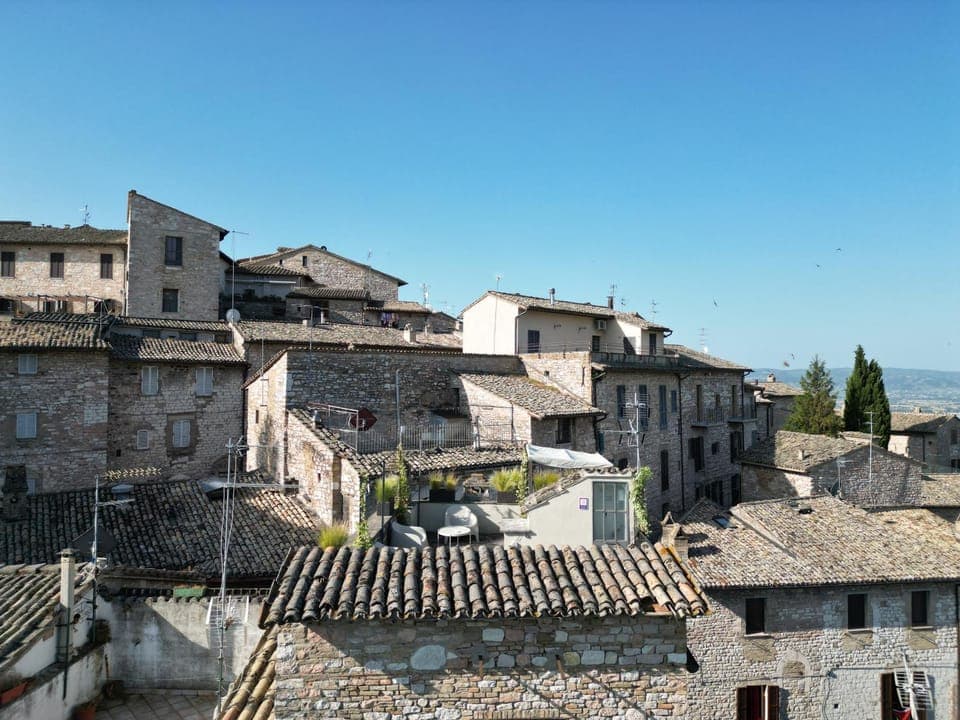 Property building, Bird's eye view