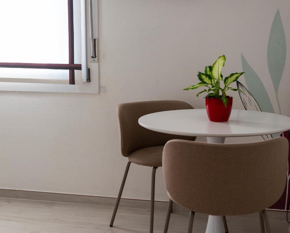 Decorative detail, Seating area