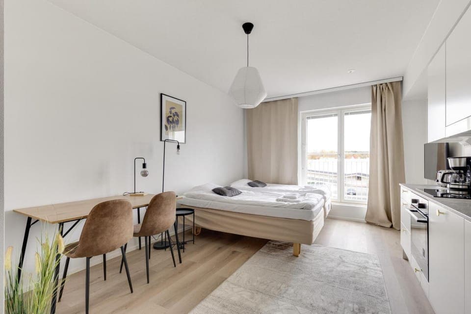 Kitchen or kitchenette, Photo of the whole room, Dining area, Bedroom