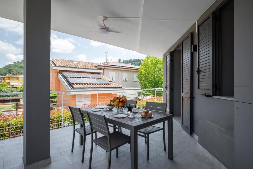 Balcony/Terrace, Balcony/Terrace