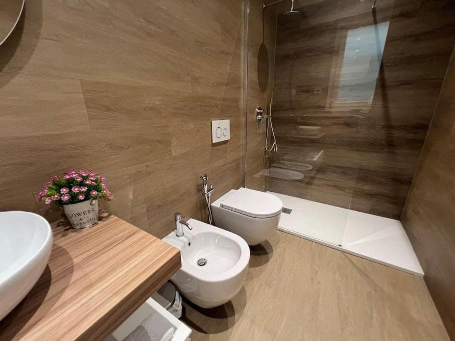 Shower, Toilet, Bathroom, bidet