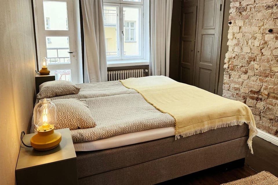 Bed, Bedroom