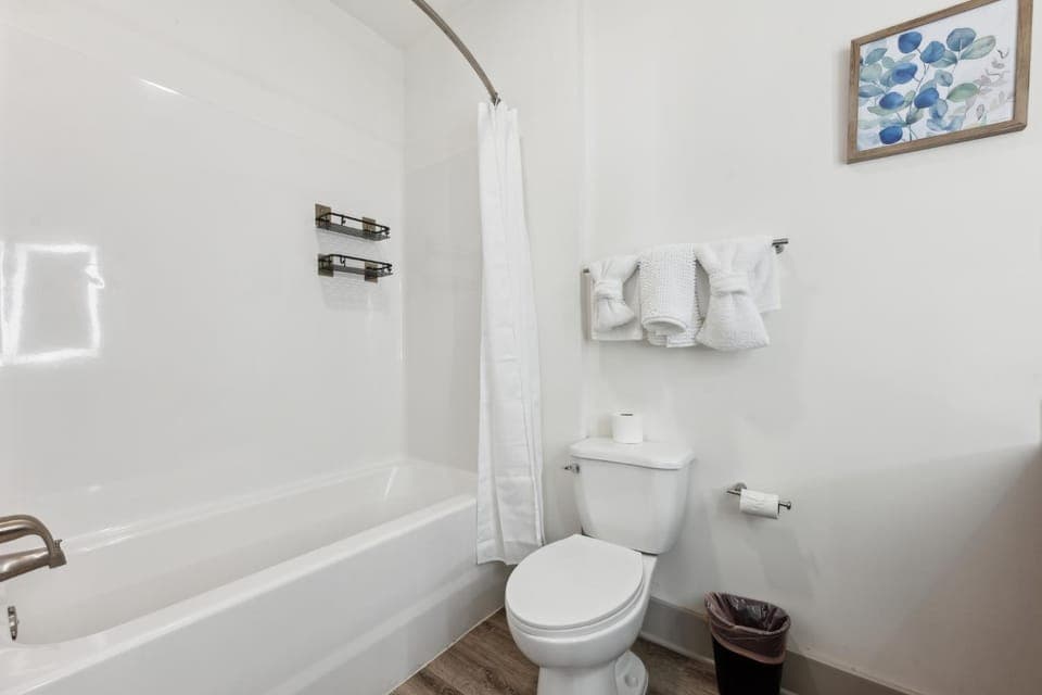 Overlook 3005 Luxe Modern Corporate 2Bd Apt Apartment in Farragut