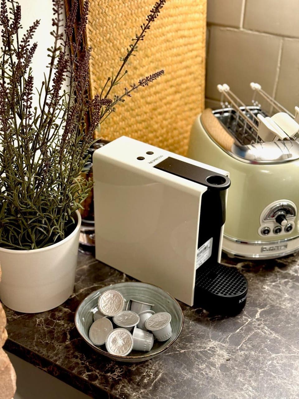 Coffee/tea facilities