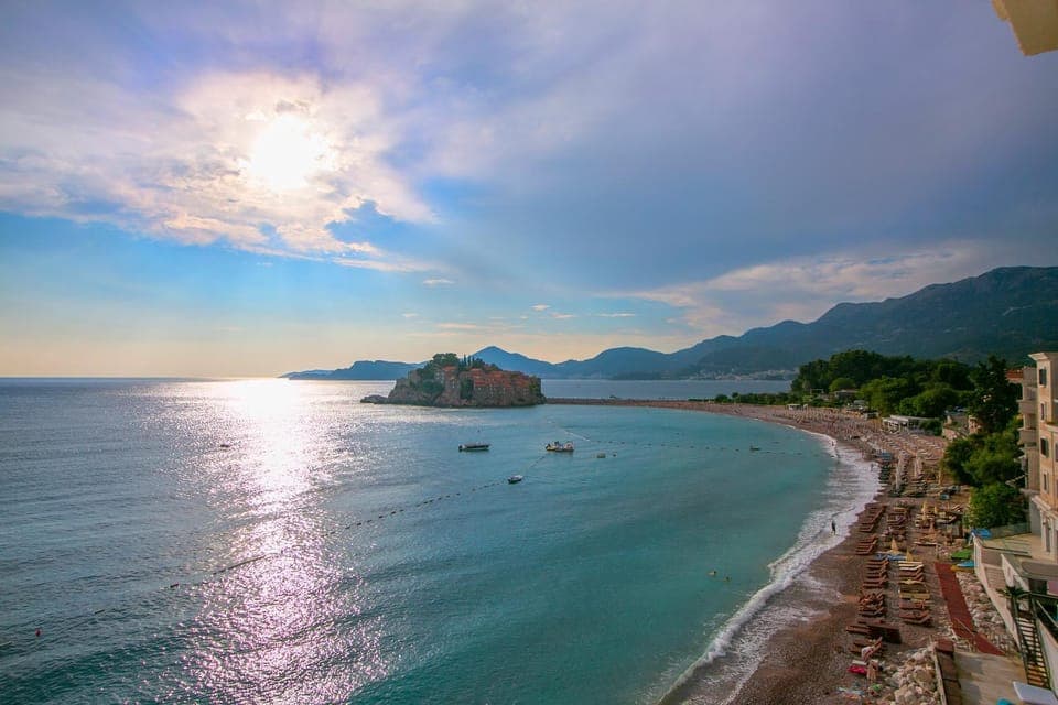 Nearby landmark, Natural landscape, Beach, Sea view