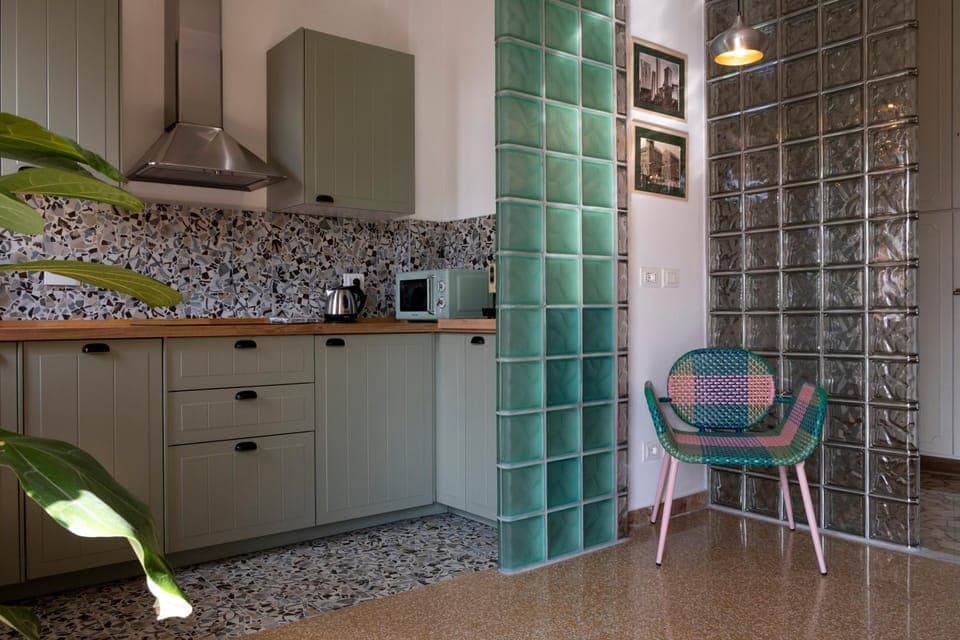 Kitchen or kitchenette, Dining area, Internal: Not applicable to any particular room