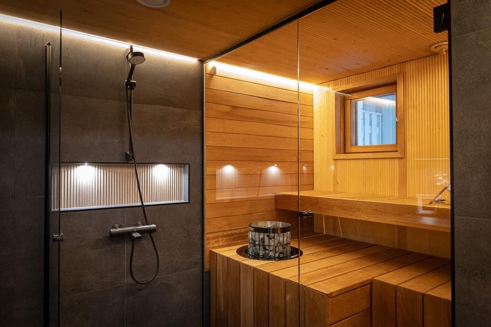 Sauna, Bathroom
