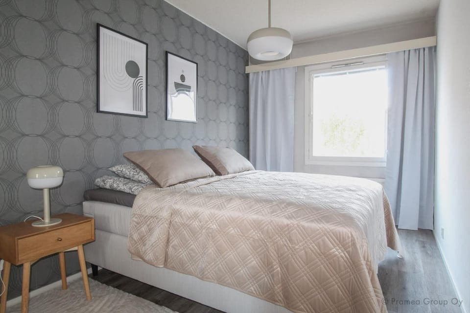 Bed, Photo of the whole room, Bedroom