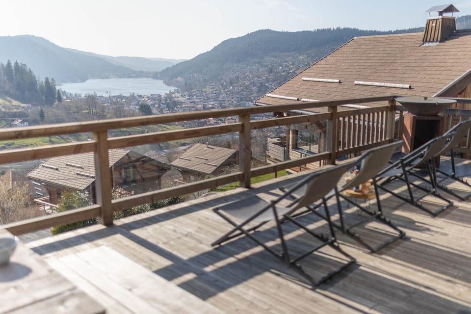 Property building, Day, Natural landscape, View (from property/room), Mountain view