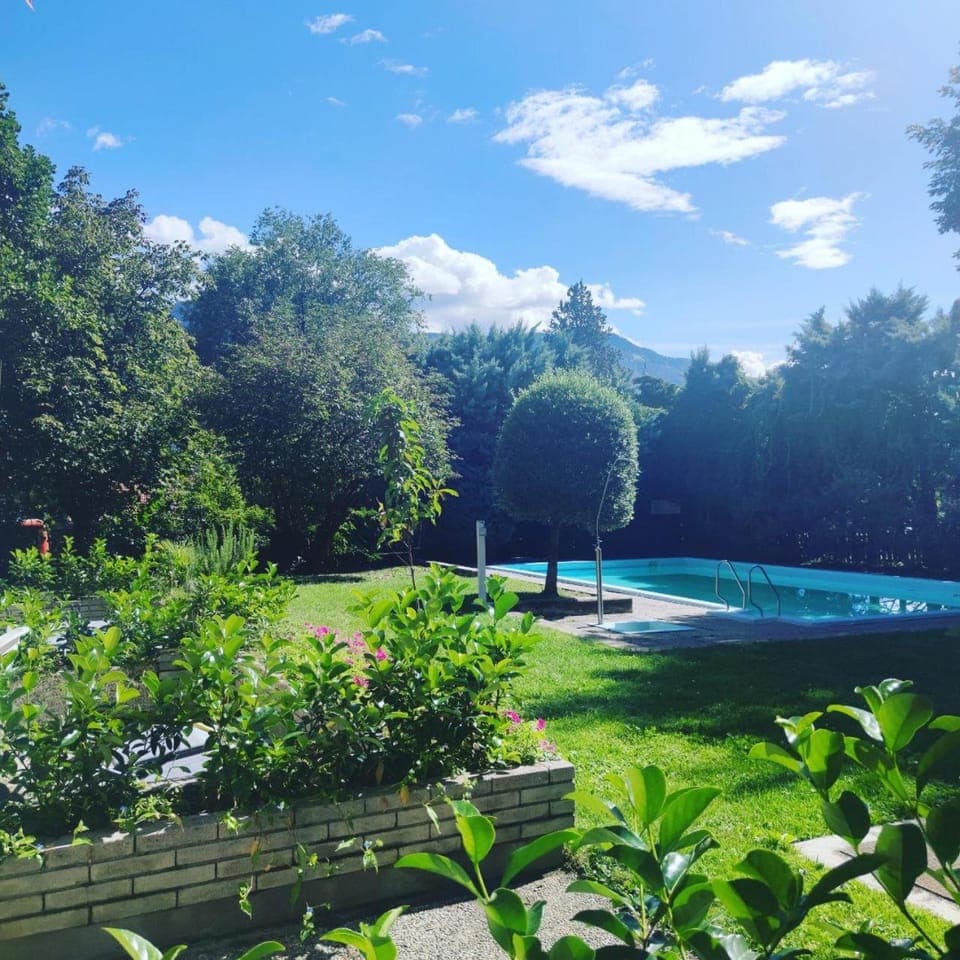 Garden, Garden view, Pool view, Swimming pool