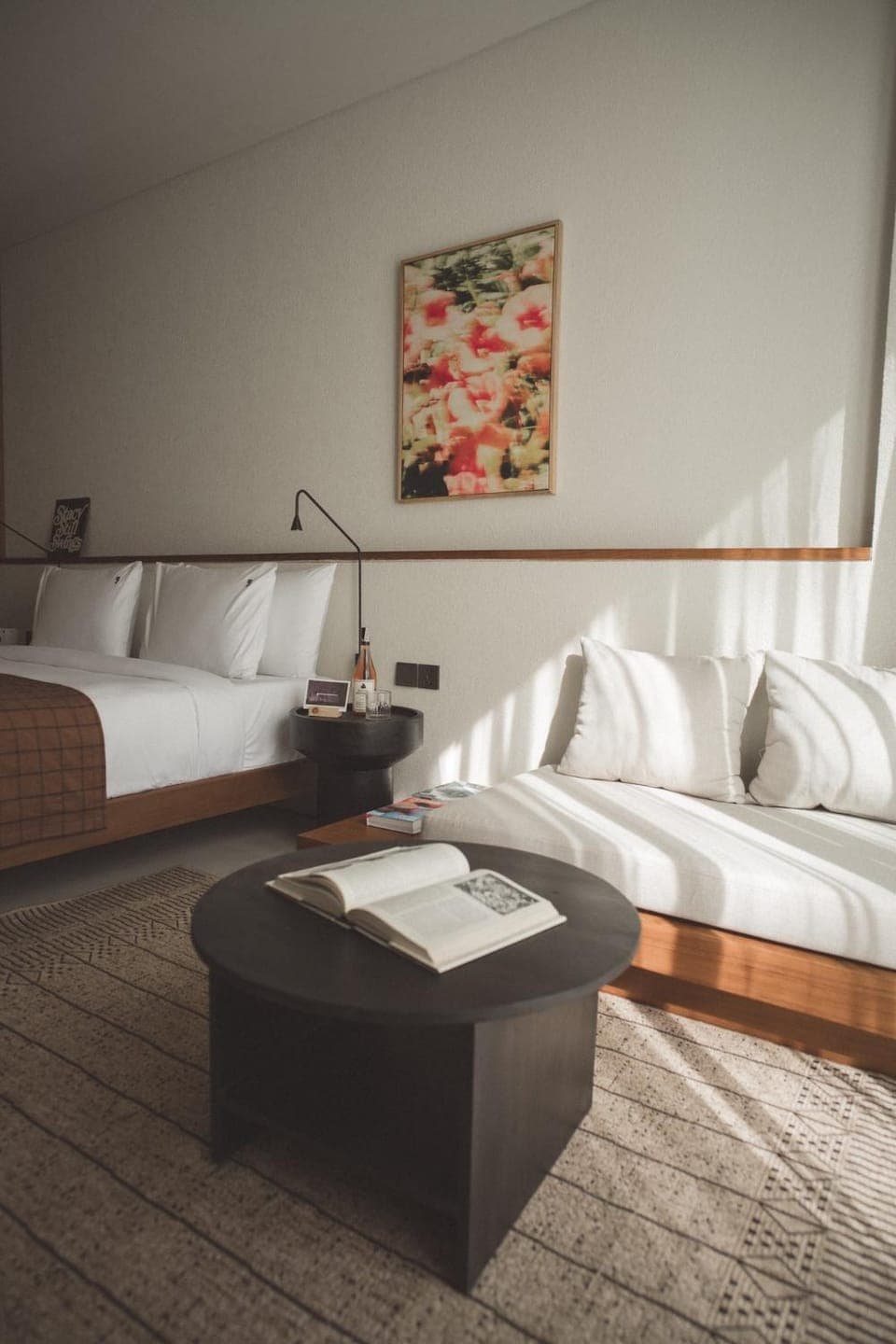 Bed, Living room, Seating area