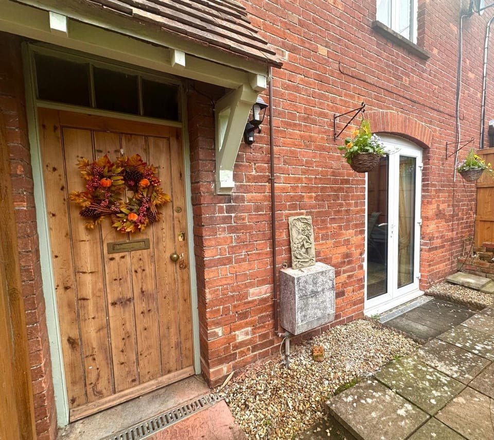 Property building, Garden view