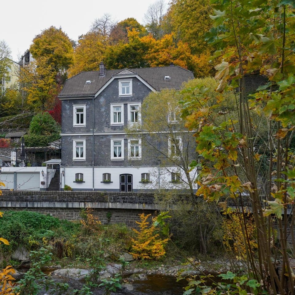 Property building, Natural landscape