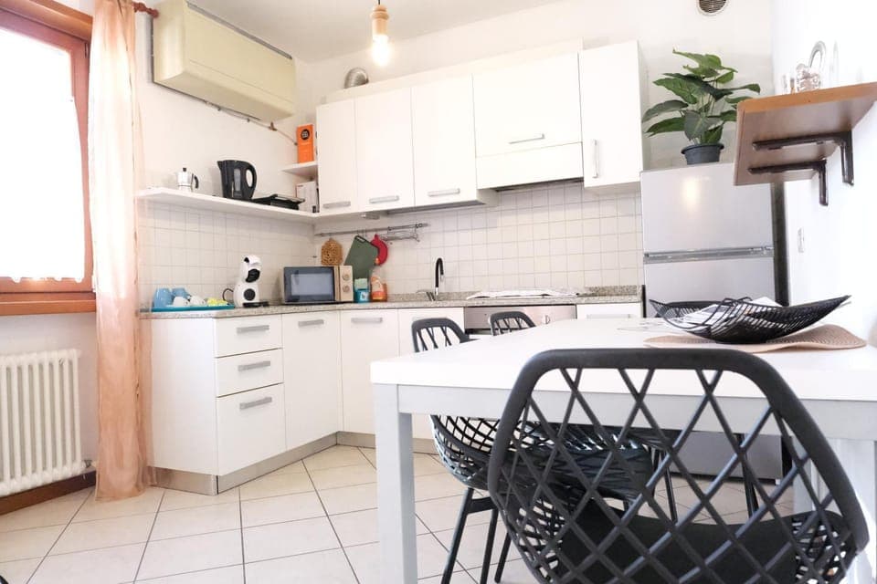 Kitchen or kitchenette, kitchen