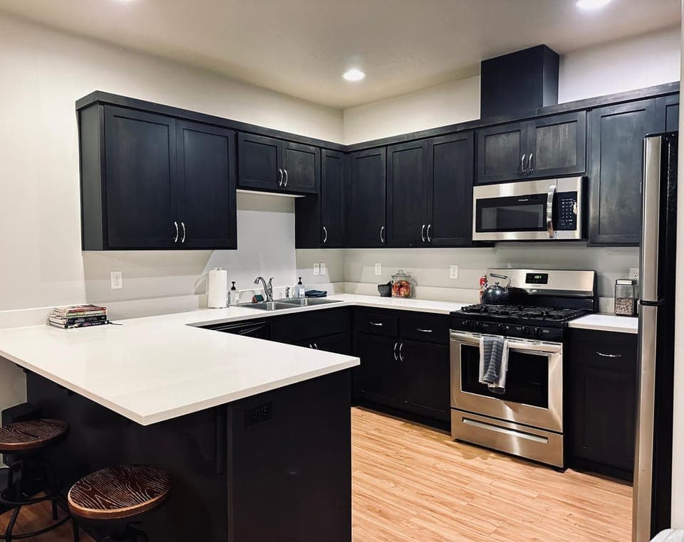 Kitchen or kitchenette