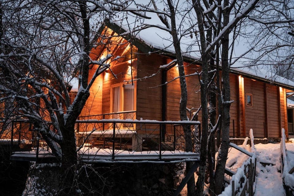 Property building, Winter